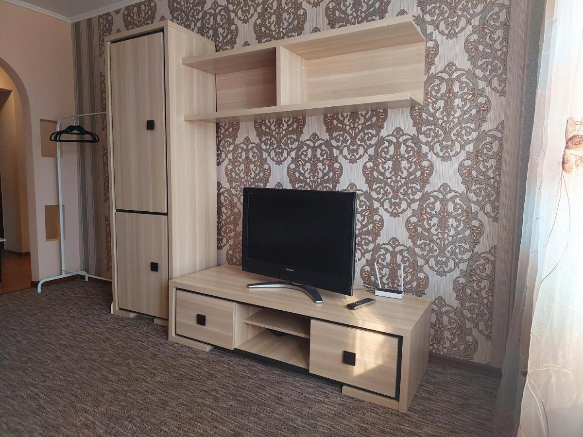 однокімнатна на проспекті соборності, біля там-таму Apartment *